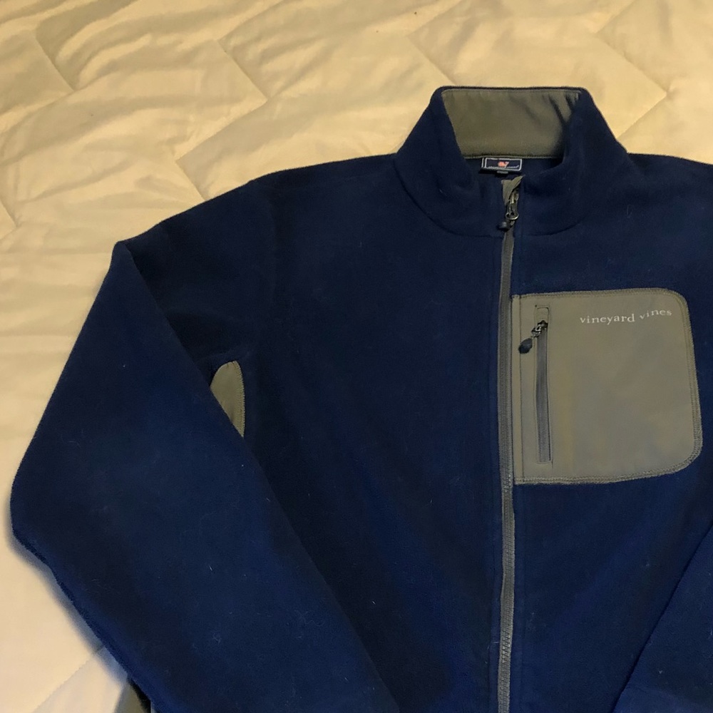 Vineyard Vines men’s M blue zip front jacket